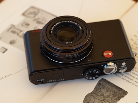 Leica D-Lux